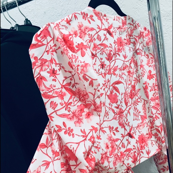 Lorna Luxe chinoiserie Peekaboo back top  top beautiful top size NWT UK 18 - Picture 9 of 16